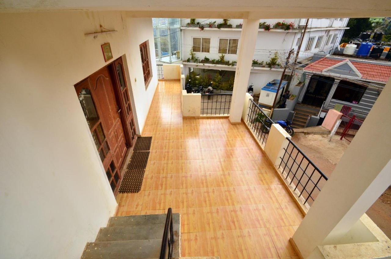 Al Haramain Home Stay Un -Married And Stag Groups Not Allowed Ooty Dış mekan fotoğraf